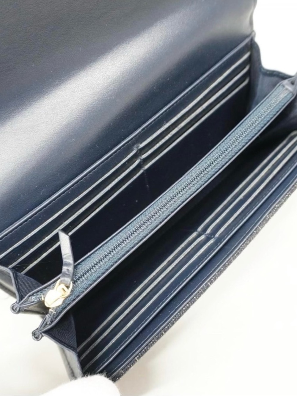 CHANEL Deauville Navy Long Wallet - Picture 9 of 13